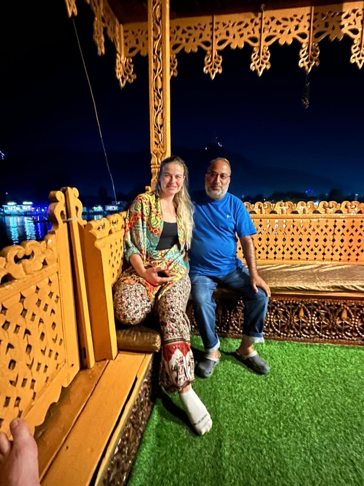 Hotel Mossess Group Of Houseboats Srīnagar Exterior foto